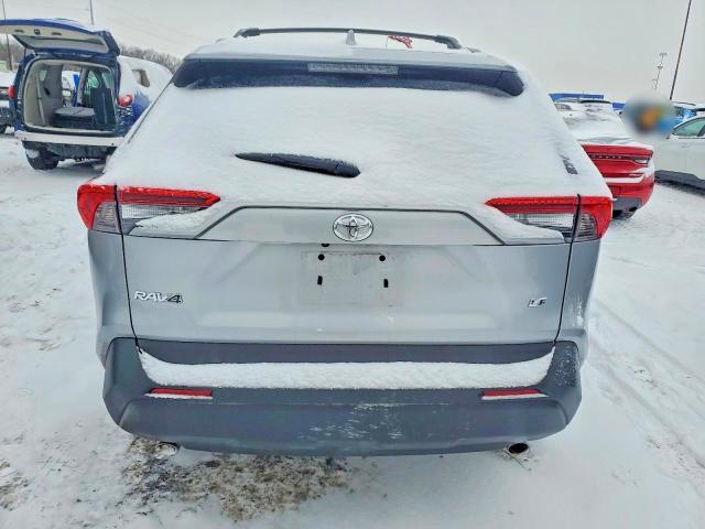 Photo 6 from auction – 2021 TOYOTA RAV4 LE with VIN 2T3H1RFV7MW165259