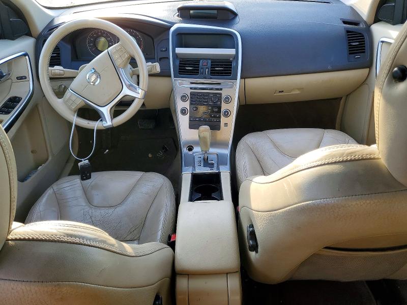 Photo 8 from auction – 2011 VOLVO XC60 3.2 with VIN YV4952DLXB2174932