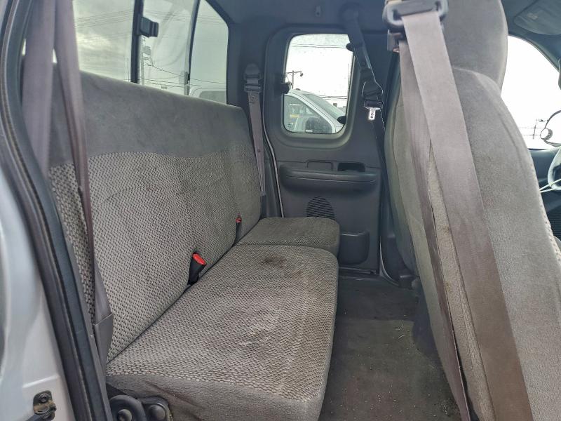 Photo 10 from auction – 2000 FORD F150 with VIN 1FTZX1720YNC35996