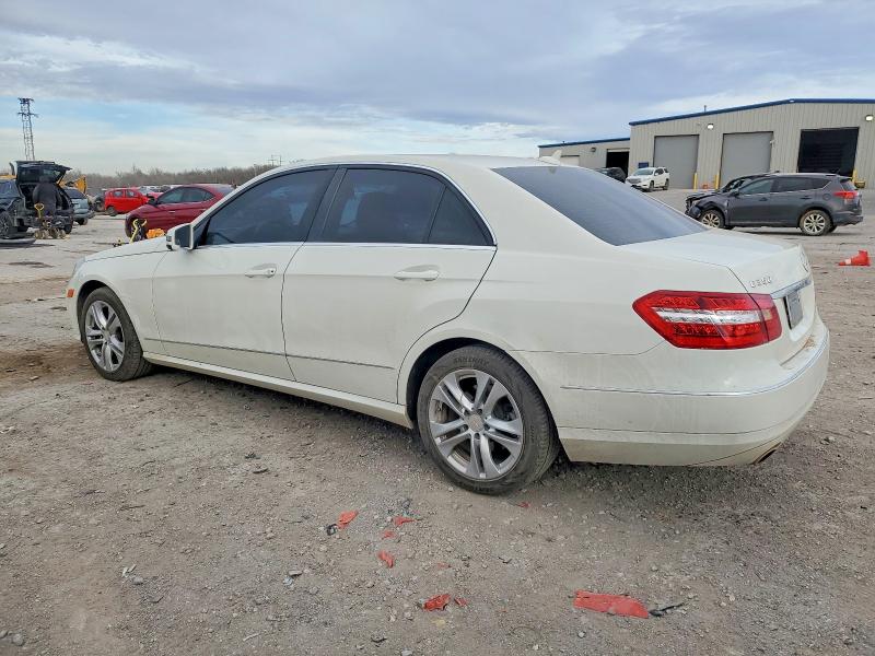 Photo 2 from auction – 2011 MERCEDES-BENZ E with VIN WDDHF8HB2BA514926