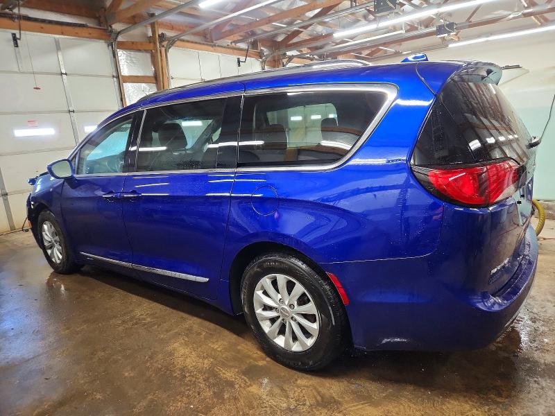 Фото 2 с аукциона – 2018 CHRYSLER PACIFICA T с VIN 2C4RC1EG4JR294391