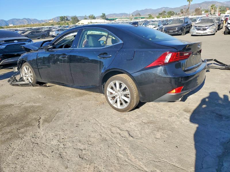 Photo 2 from auction – 2016 LEXUS IS 200T with VIN JTHBA1D27G5029983