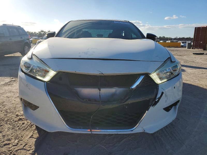 Photo 5 from auction – 2017 NISSAN MAXIMA 3.5 with VIN 1N4AA6AP7HC447862