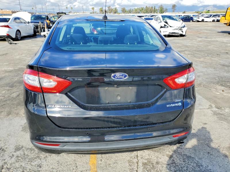 Photo 6 from auction – 2016 FORD FUSION SE with VIN 3FA6P0LUXGR125317