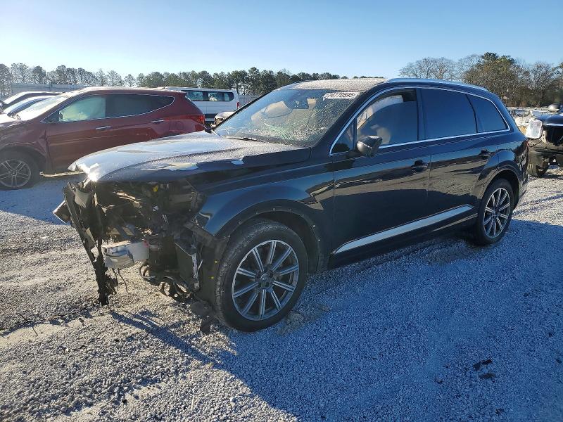 AUDI Q7 PREMIUM 2018 with VIN WA1LAAF71JD005393 - Photo from auction