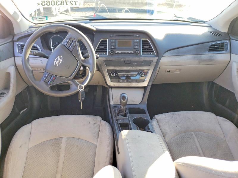 Photo 8 from auction – 2017 HYUNDAI SONATA SE with VIN 5NPE24AF5HH583142