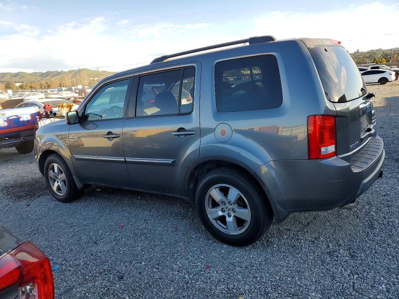 Photo 2 from auction – 2010 HONDA PILOT EX with VIN 5FNYF3H41AB006211