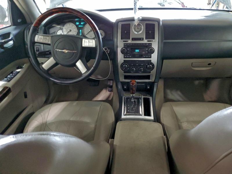 Photo 8 from auction – 2005 CHRYSLER 300C with VIN 2C3JA63H65H564328