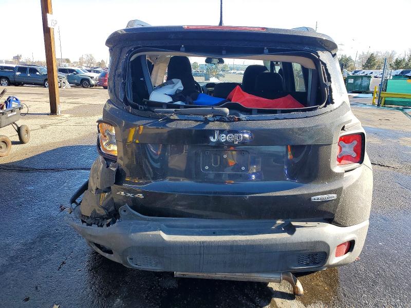 Photo 6 from auction – 2015 JEEP RENEGADE with VIN ZACCJBBT0FPC39824