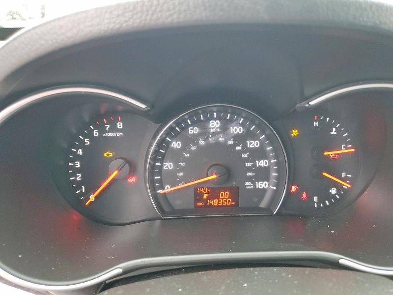 Photo 9 from auction – 2015 KIA SORENTO LX with VIN 5XYKT4A62FG613007