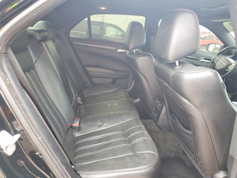 Photo 10 from auction – 2016 CHRYSLER 300 S with VIN 2C3CCAGG4GH175925