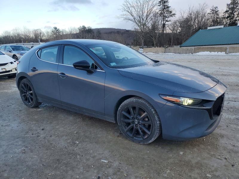Photo 4 from auction – 2022 MAZDA 3 with VIN JM1BPBJYXN1508742