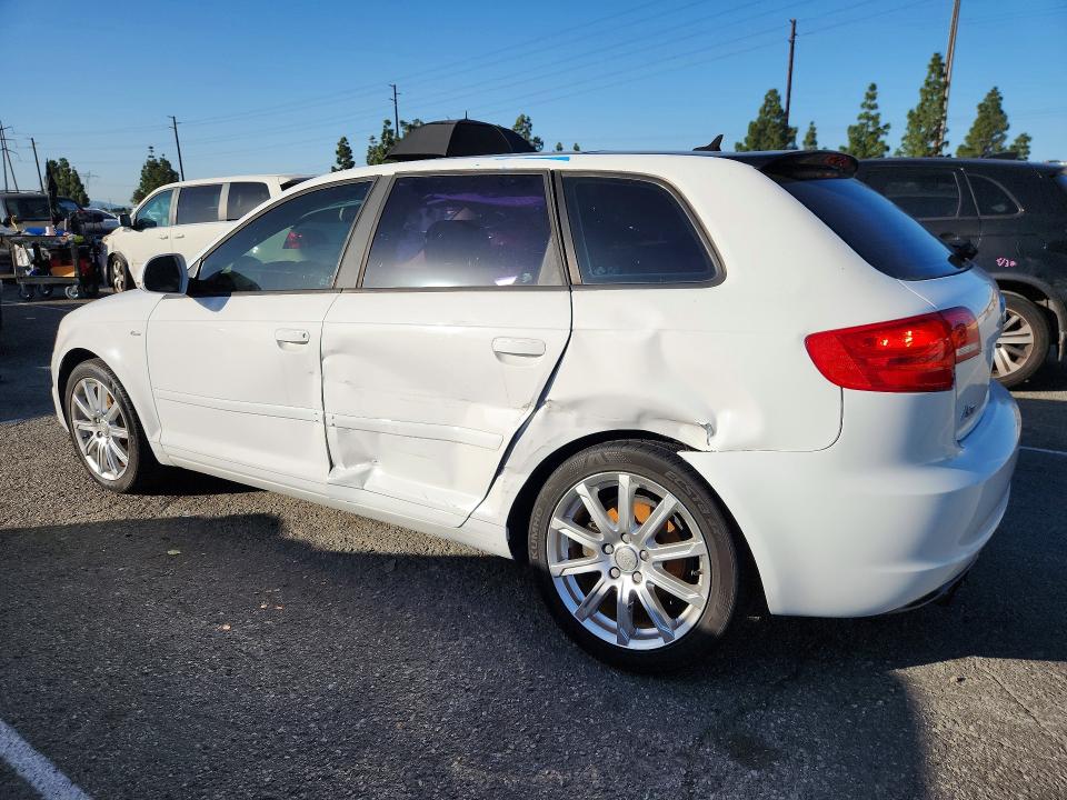 صورة رقم 2 من المزاد - 2010 AUDI A3 PREMIUM مع VIN WAUKEAFM6AA086868