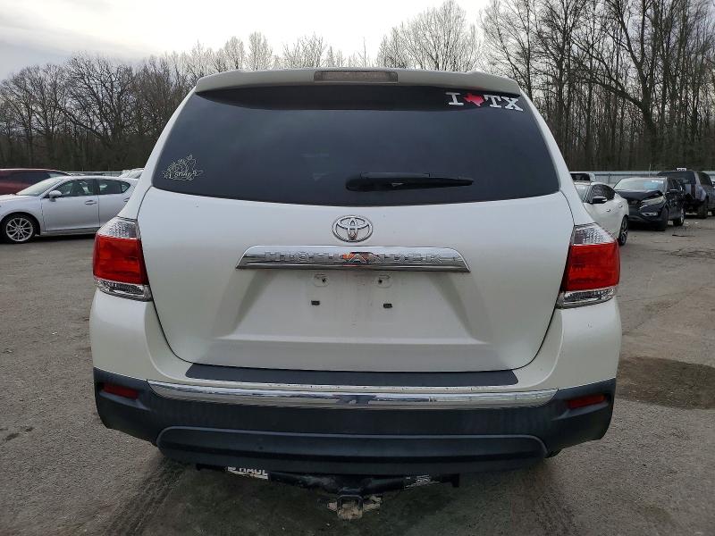 Photo 6 from auction – 2013 TOYOTA HIGHLANDER with VIN 5TDZA3EH2DS042919