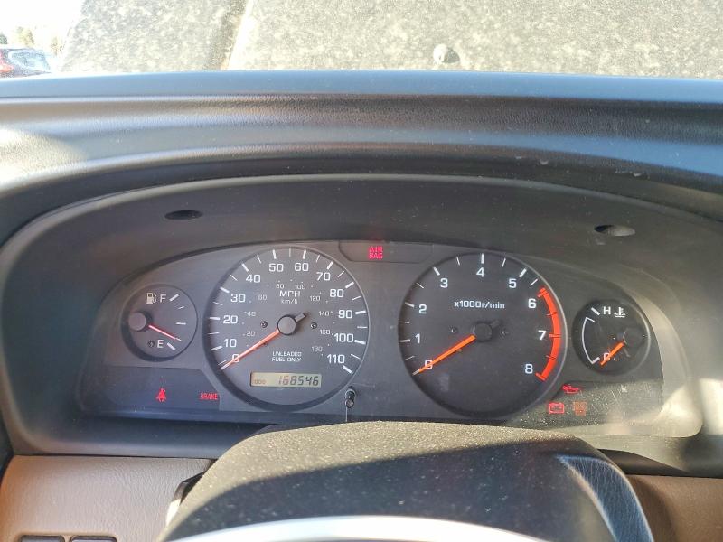 Photo 9 from auction – 2000 NISSAN FRONTIER with VIN 1N6ED26YXYC362766