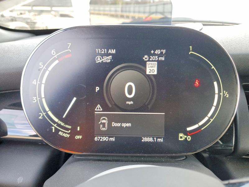 Photo 9 from auction – 2021 MINI COOPER with VIN WMWWJ5C07M3N02294