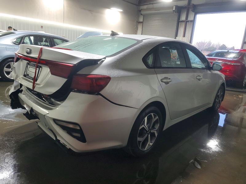 Photo 3 from auction – 2019 KIA FORTE FE with VIN 3KPF24AD3KE065464