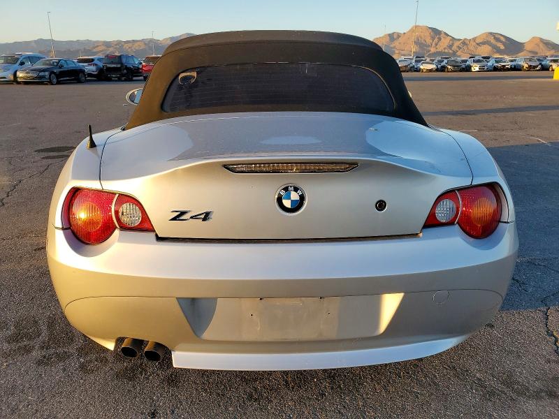 صورة رقم 6 من المزاد - 2004 BMW Z4 2.5 مع VIN 4USBT33514LS50872