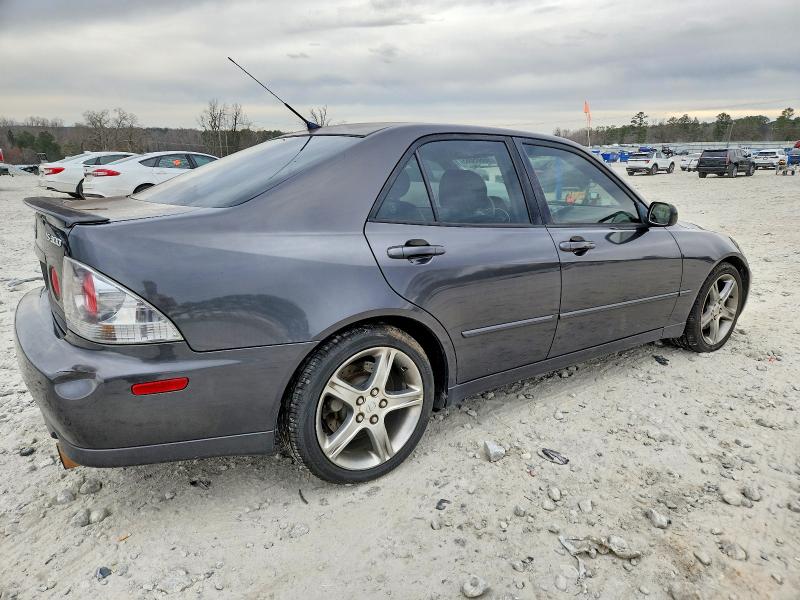 Photo 3 from auction – 2004 LEXUS IS 300 with VIN JTHBD192940085416