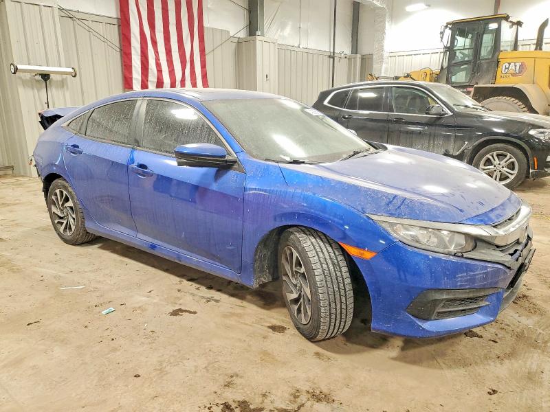 Photo 4 from auction – 2018 HONDA CIVIC EX with VIN 19XFC2F76JE037922