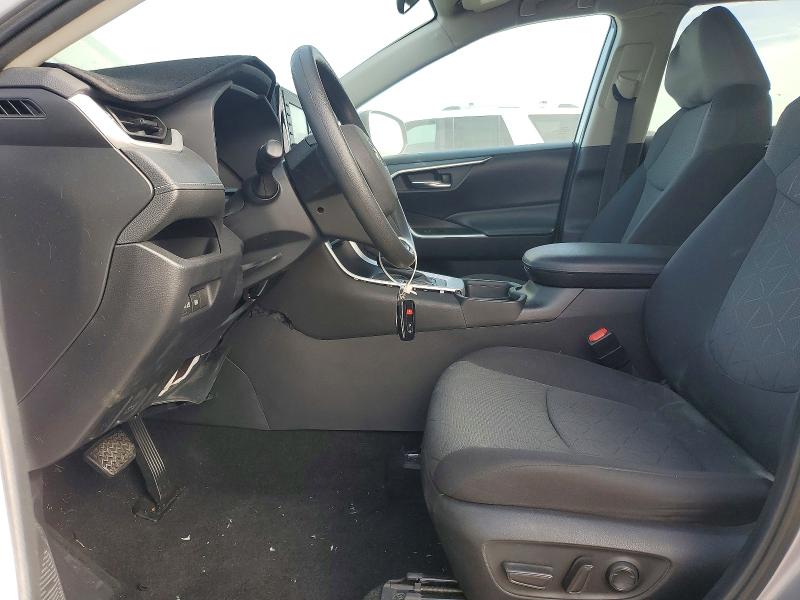Photo 7 from auction – 2021 TOYOTA RAV4 XLE with VIN 2T3W1RFV3MC164098