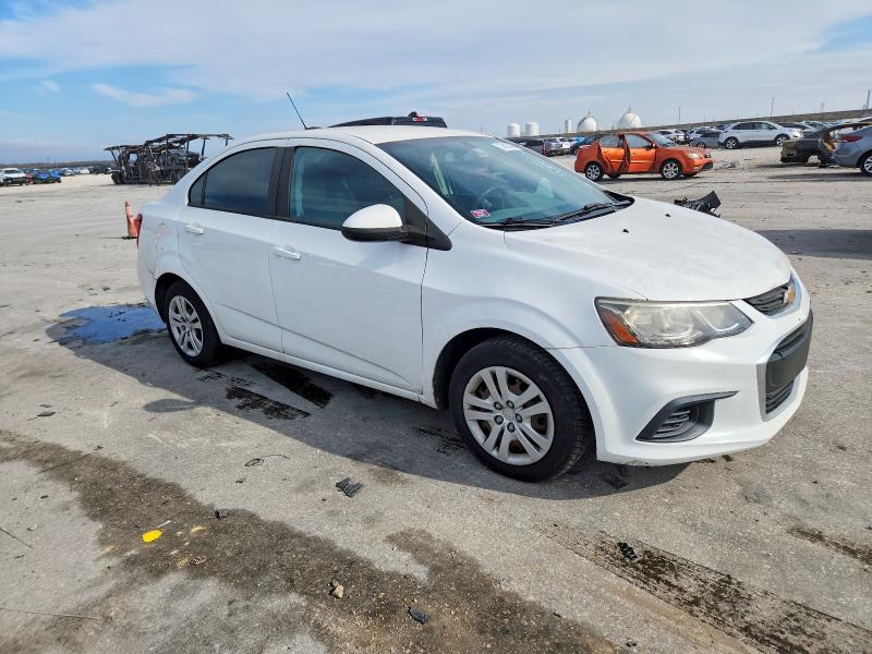 Photo 4 from auction – 2017 CHEVROLET SONIC with VIN 1G1JB5SH1H4144331