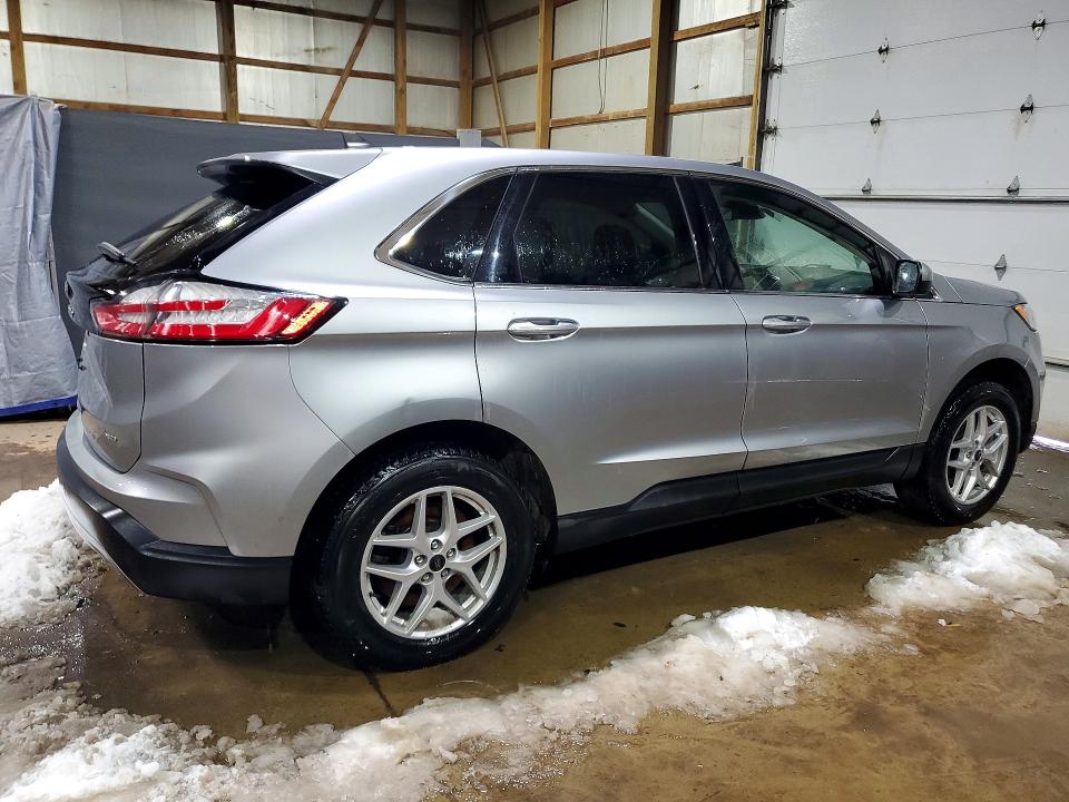Photo 3 from auction – 2023 FORD EDGE SEL with VIN 2FMPK4J92PBA45488