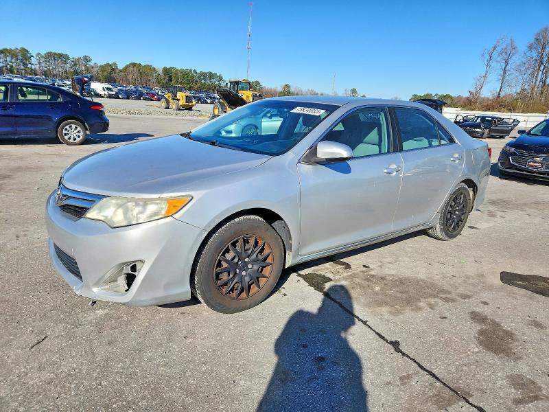 TOYOTA CAMRY BASE 2012 con VIN 4T1BF1FK8CU020558 - Foto de la subasta