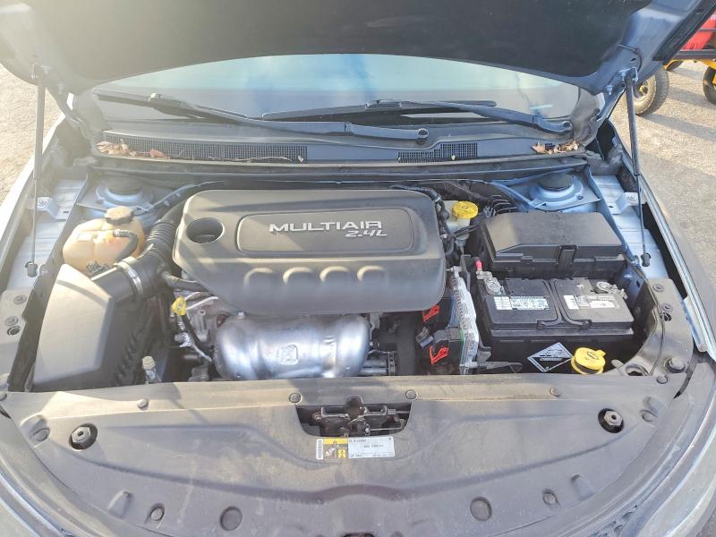 Photo 11 from auction – 2015 CHRYSLER 200 with VIN 1C3CCCAB2FN648364