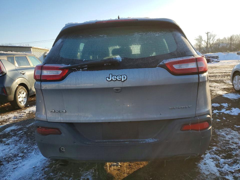 Photo 6 from auction – 2014 JEEP CHEROKEE S with VIN 1C4PJMAB8EW162465