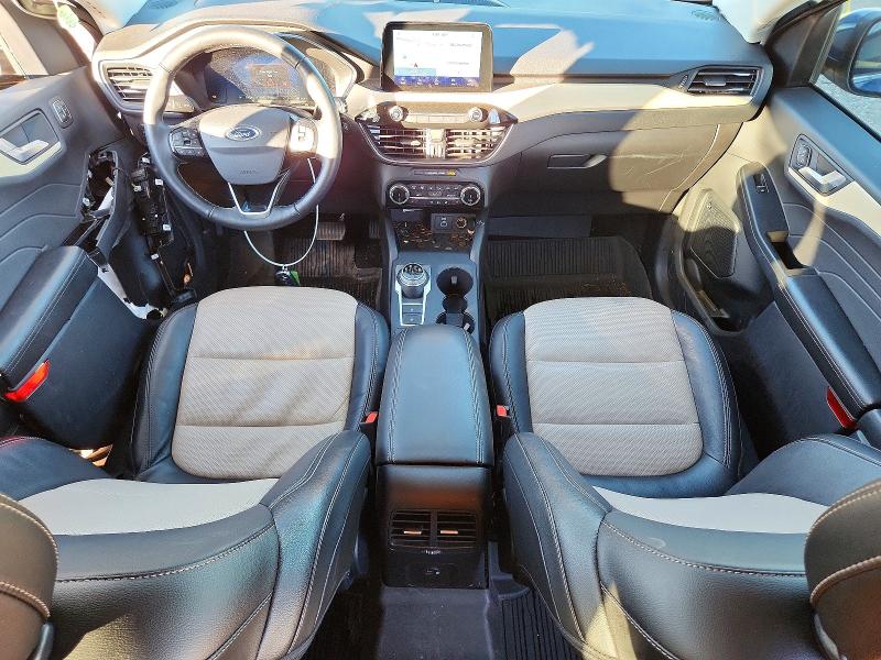 Photo 8 from auction – 2022 FORD ESCAPE TIT with VIN 1FMCU9DZ3NUA00424