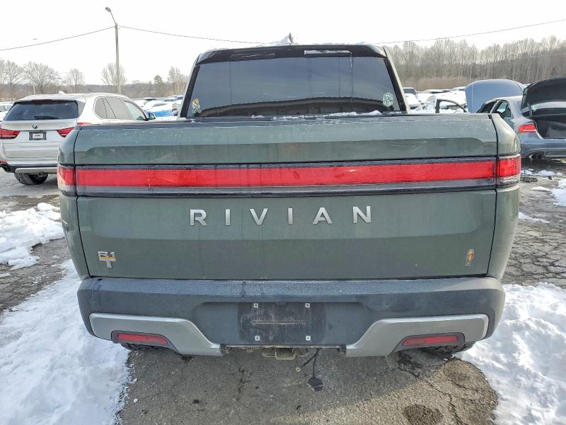 Photo 6 from auction – 2022 RIVIAN R1T LAUNCH with VIN 7FCTGAAL8NN016331