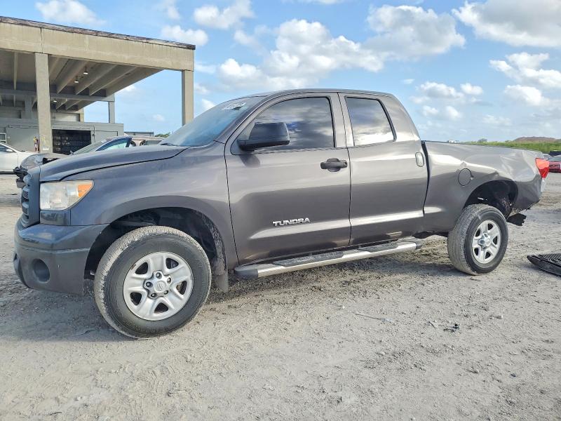 TOYOTA TUNDRA 2011 with VIN 5TFRM5F11BX028196 - Photo from auction
