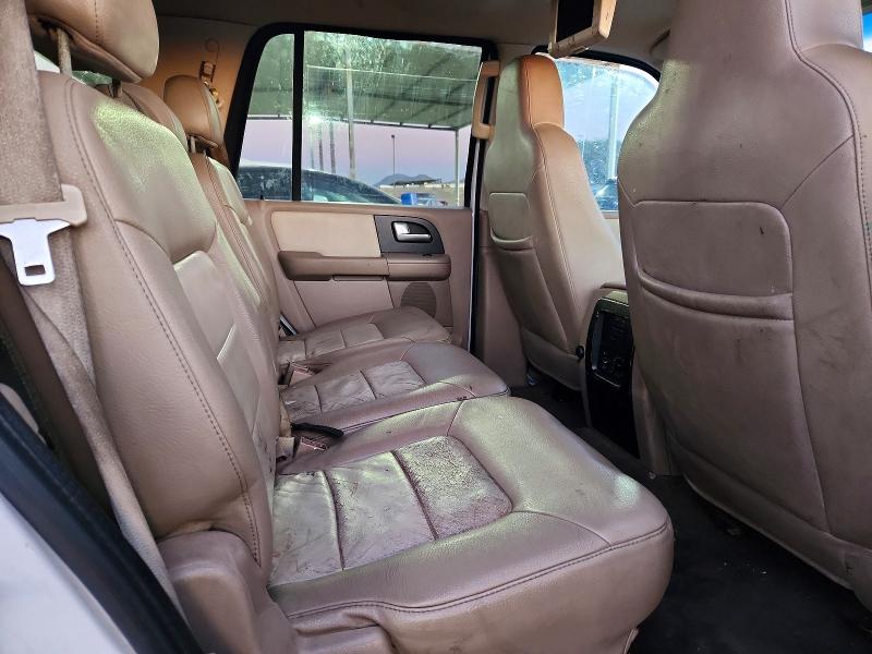 Photo 11 from auction – 2003 FORD EXPEDITION with VIN 1FMPU17L13LC44778