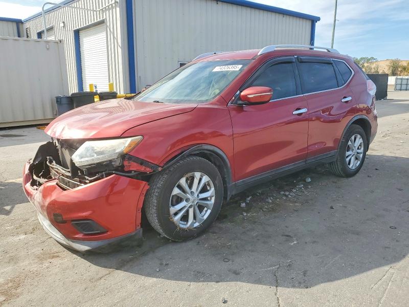 NISSAN ROGUE S 2015 with VIN KNMAT2MT4FP556792 - Photo from auction