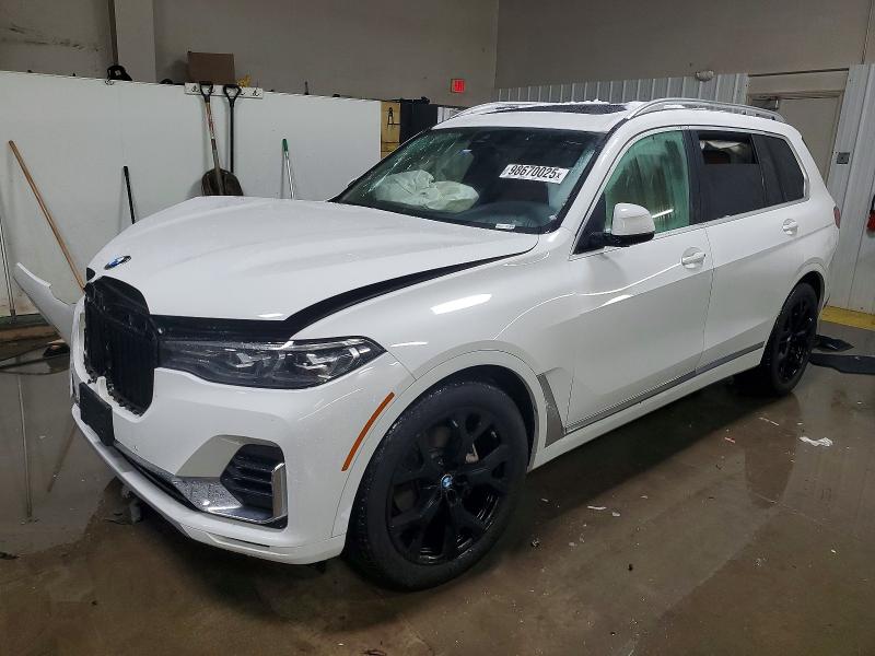 BMW X7 XDRIVE4 2022 with VIN 5UXCW2C04N9L82652 - Photo from auction