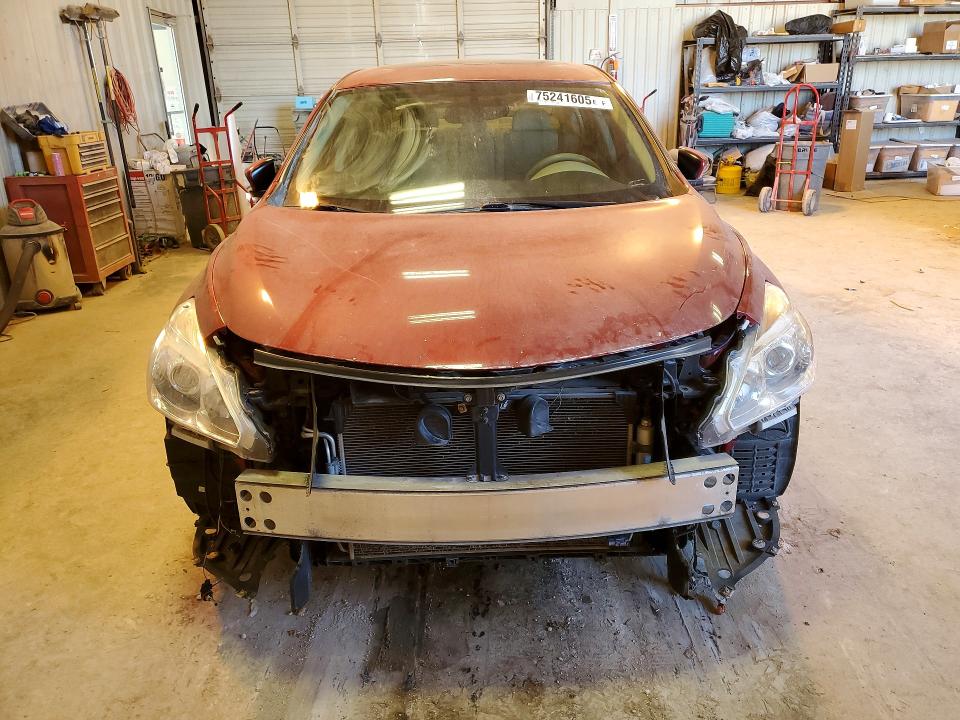 Photo 5 from auction – 2015 NISSAN ALTIMA 2.5 with VIN 1N4AL3AP5FN903187