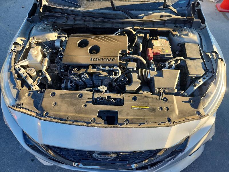 Photo 11 from auction – 2019 NISSAN ALTIMA SR with VIN 1N4BL4CV2KN302870