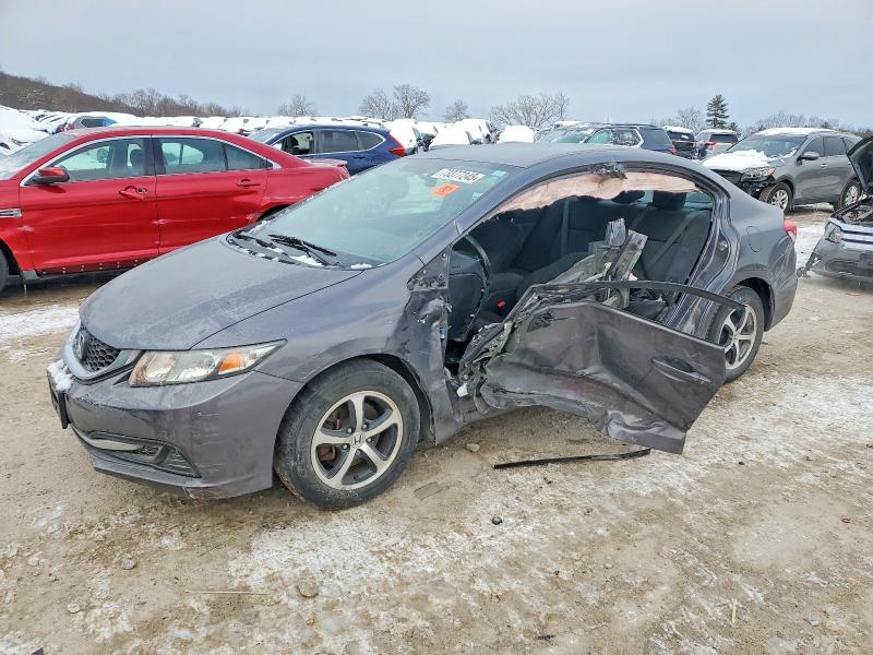 HONDA CIVIC SE 2015 with VIN 19XFB2F7XFE247613 - Photo from auction