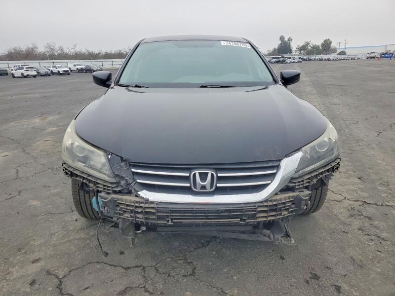 Photo 5 from auction – 2014 HONDA ACCORD with VIN 1HGCR2F59EA146613