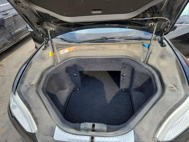 Photo 11 from auction – 2013 TESLA MODEL S with VIN 5YJSA1CN3DFP07720