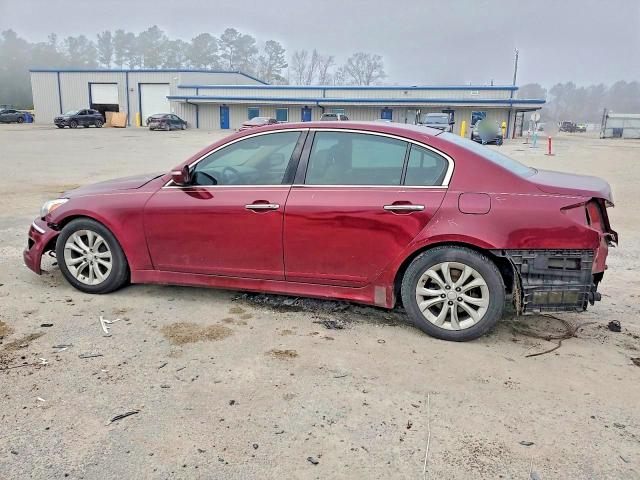 Photo 2 from auction – 2012 HYUNDAI GENESIS 3. with VIN KMHGC4DDXCU177139