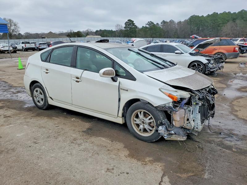 Photo 4 from auction – 2011 TOYOTA PRIUS with VIN JTDKN3DU5B1393273