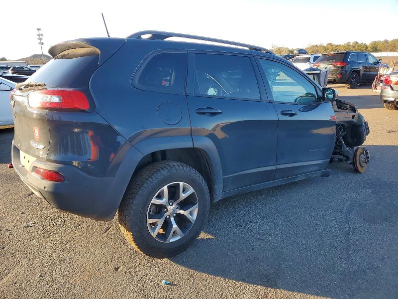 Photo 3 from auction – 2016 JEEP CHEROKEE T with VIN 1C4PJMBS7GW198651