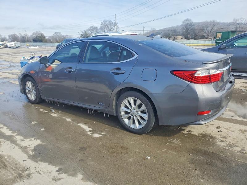 Photo 2 from auction – 2014 LEXUS ES 300H with VIN JTHBW1GG0E2071516