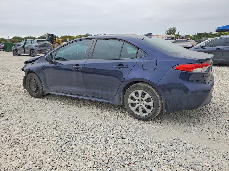Photo 2 from auction – 2020 TOYOTA COROLLA LE with VIN 5YFEPRAE5LP086402