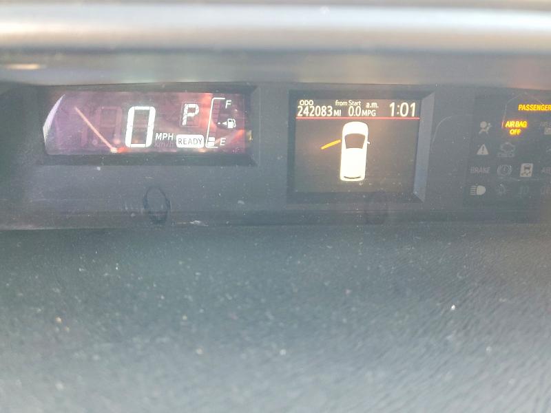 Photo 9 from auction – 2014 TOYOTA PRIUS C with VIN JTDKDTB31E1558091