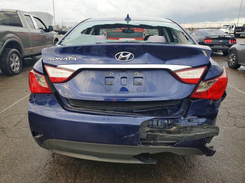 Photo 6 from auction – 2014 HYUNDAI SONATA GLS with VIN 5NPEB4AC6EH837071
