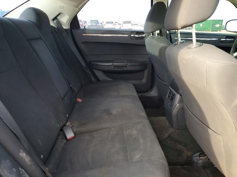 Photo 10 from auction – 2010 CHRYSLER 300 with VIN 2C3CA4CD0AH328956