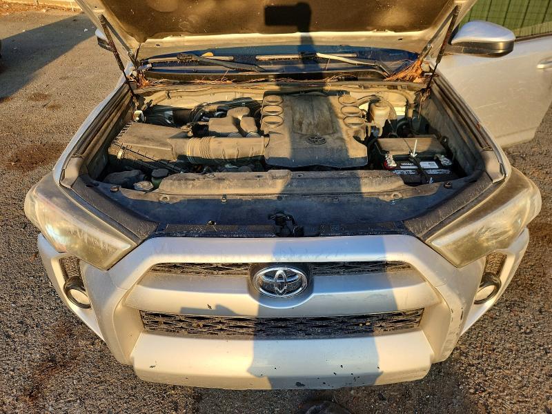Photo 11 from auction – 2016 TOYOTA 4RUNNER with VIN JTEZU5JR4G5110743